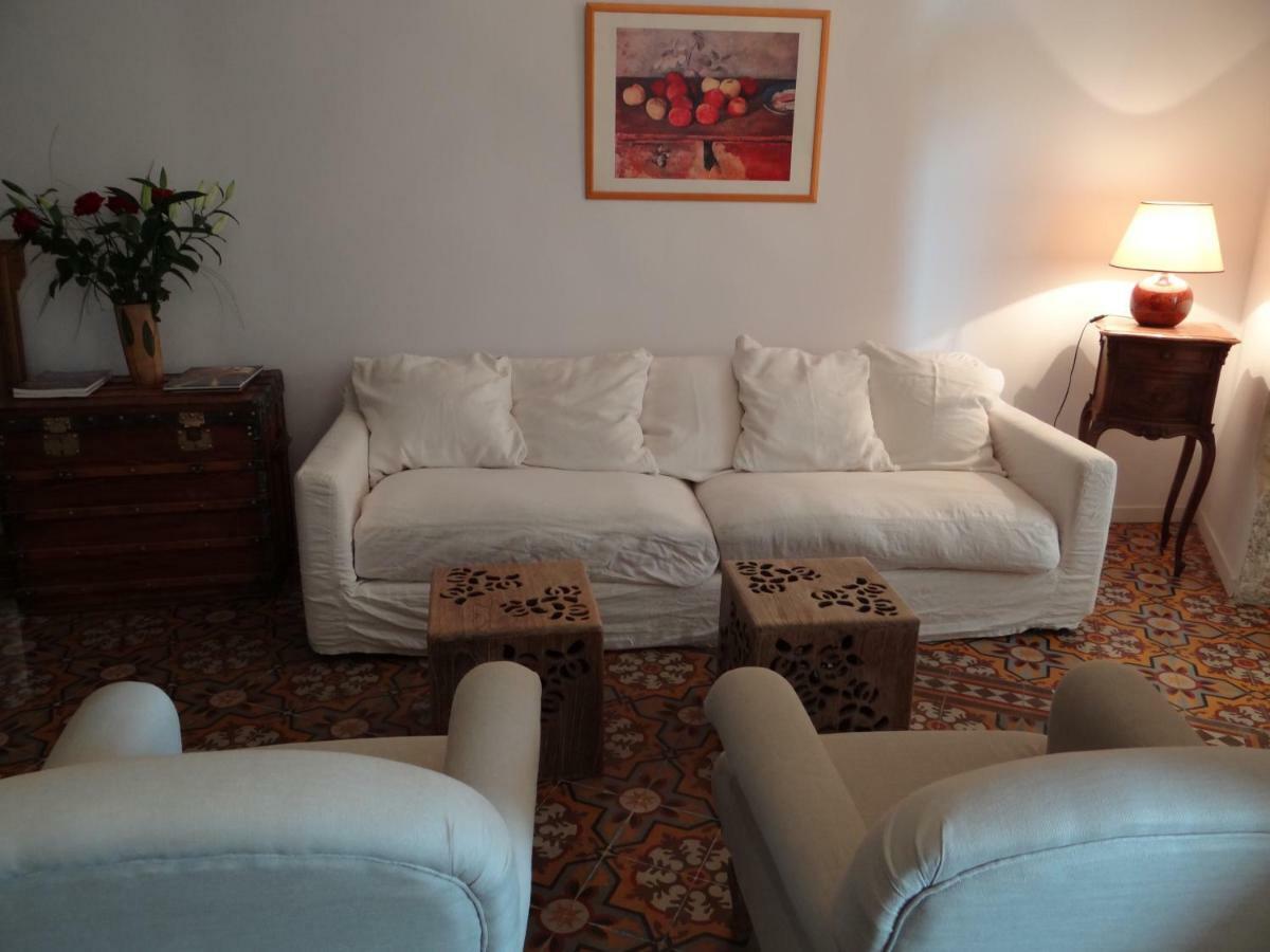 Villa Colonna Appartements Manosque Bagian luar foto